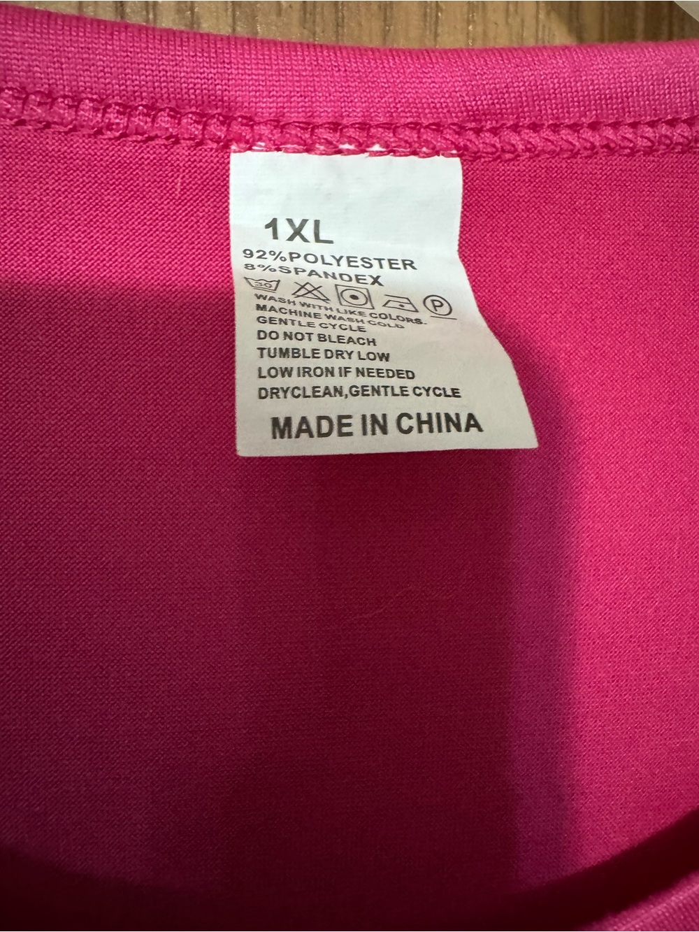 Bright Fuchsia 2 Piece Short Set Elastic Waistband Shorts/Oversized Tee 1XL EUC - Picture 4 of 7